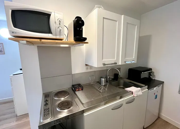 Le Ste Anne Plein Centre Avec Lave Linge Apartmán *